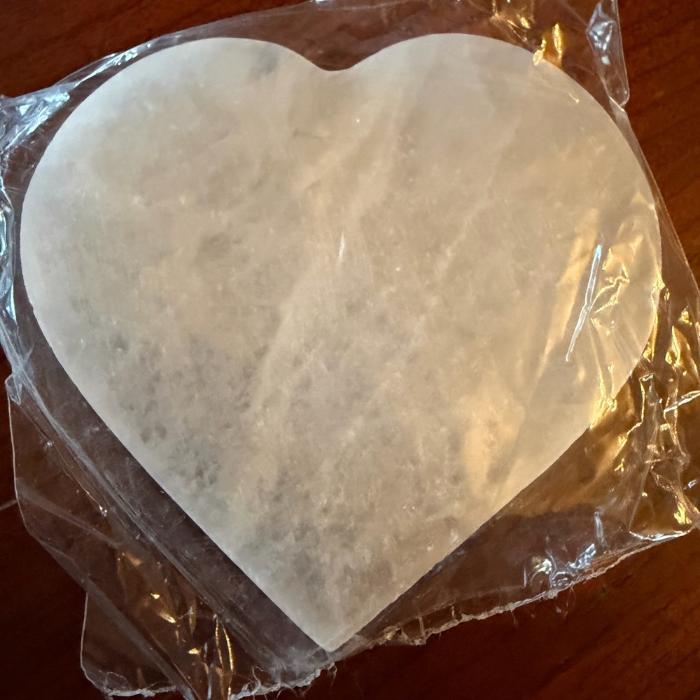 New Selenite Heart-Shaped Stone Decor